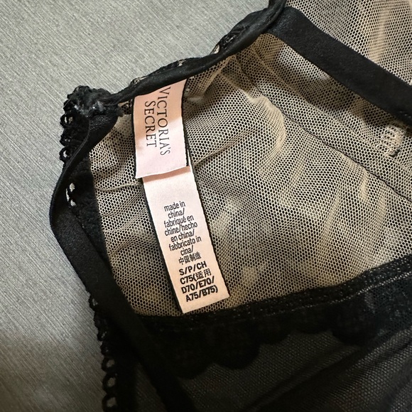 Victoria’s Secret Very Sexy Luxe Designer Collection Teddy - Picture 3 of 3